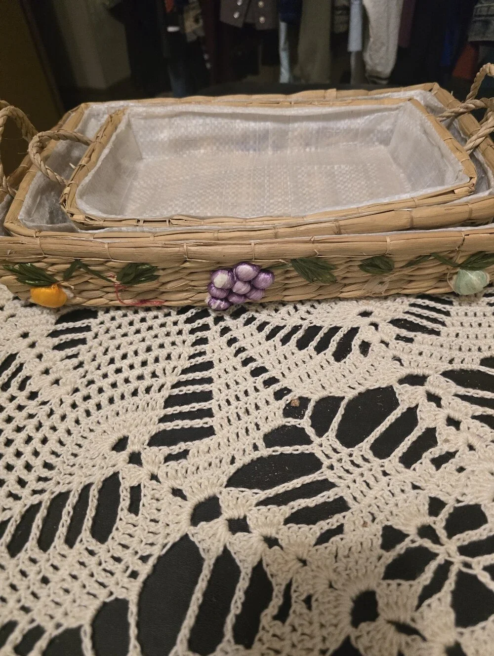 Vintage Nesting Straw Casserole Carrier Basket 3pc